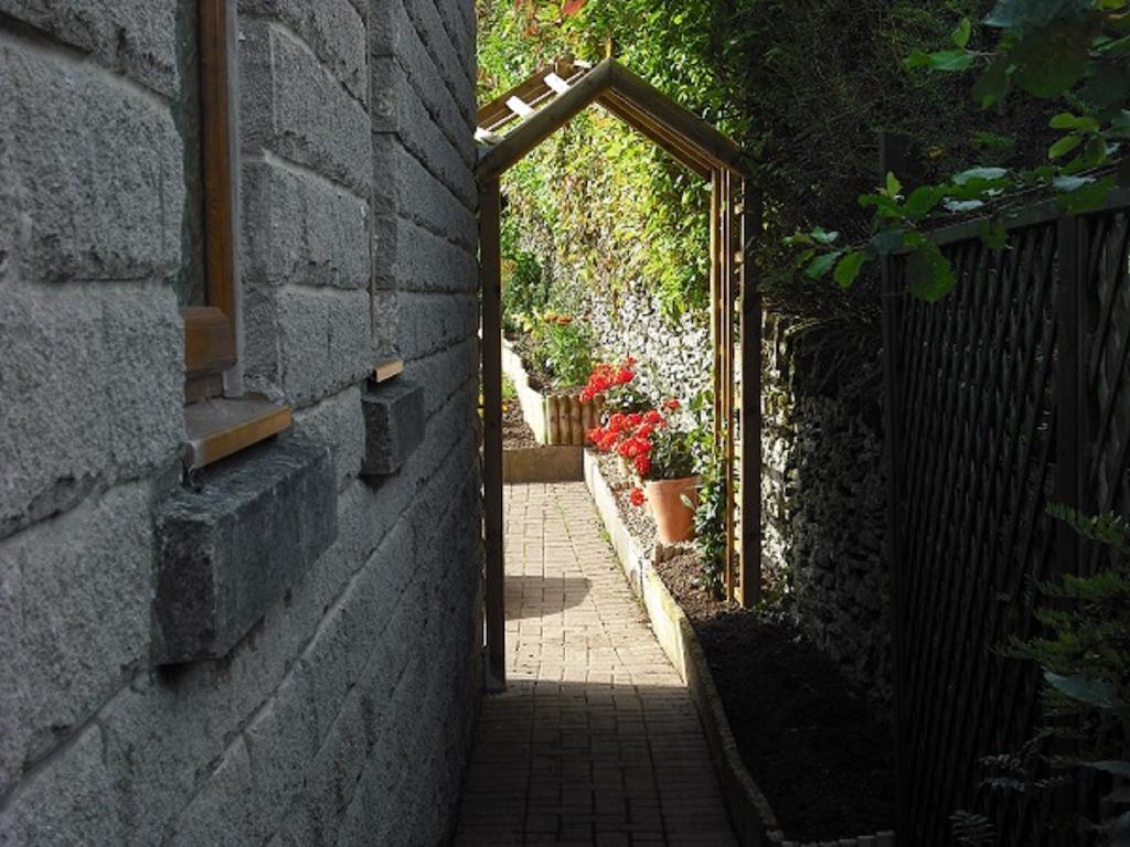 Innisfree Cottage Eyam Exterior foto