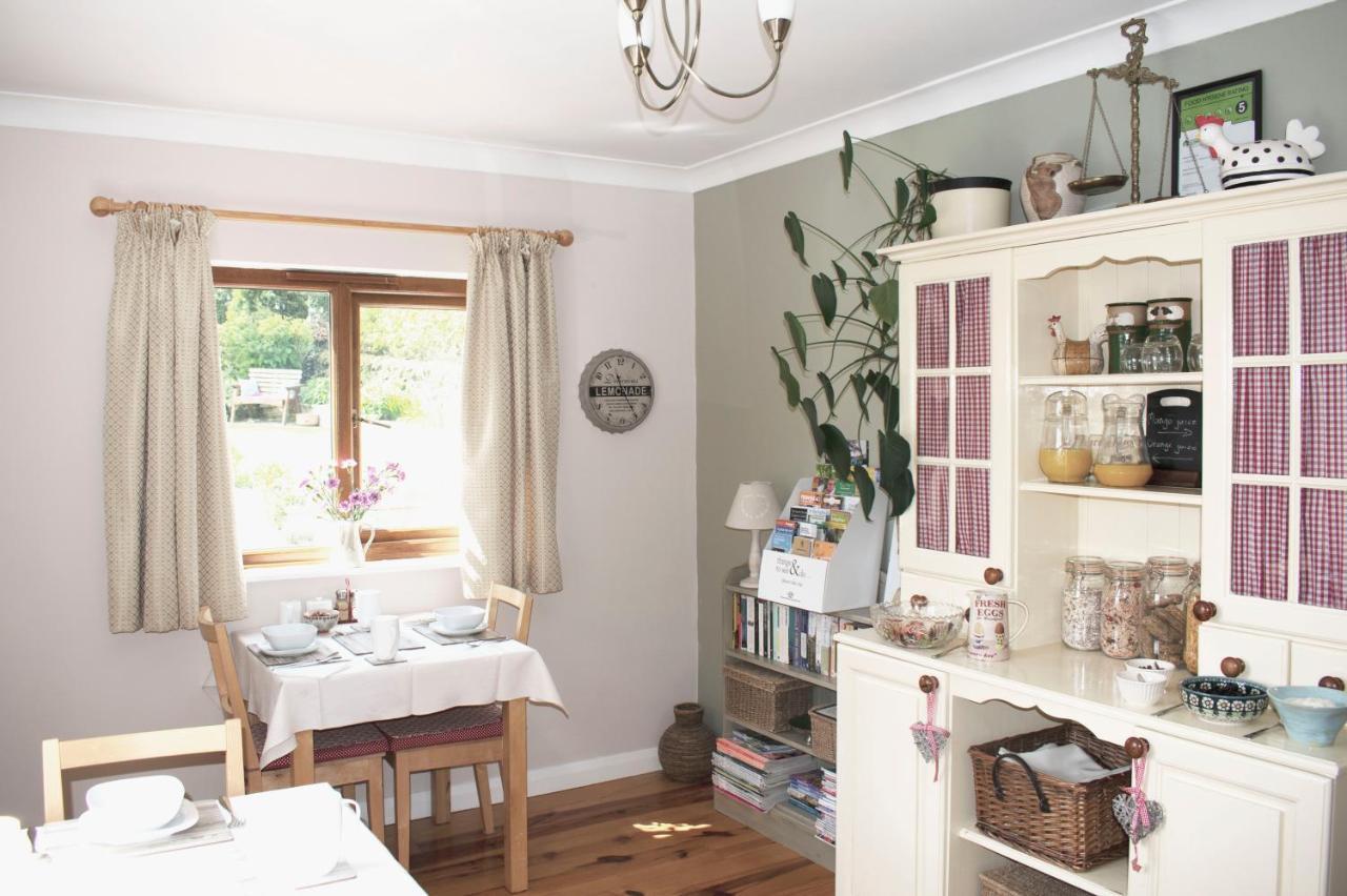 Innisfree Cottage Eyam Exterior foto
